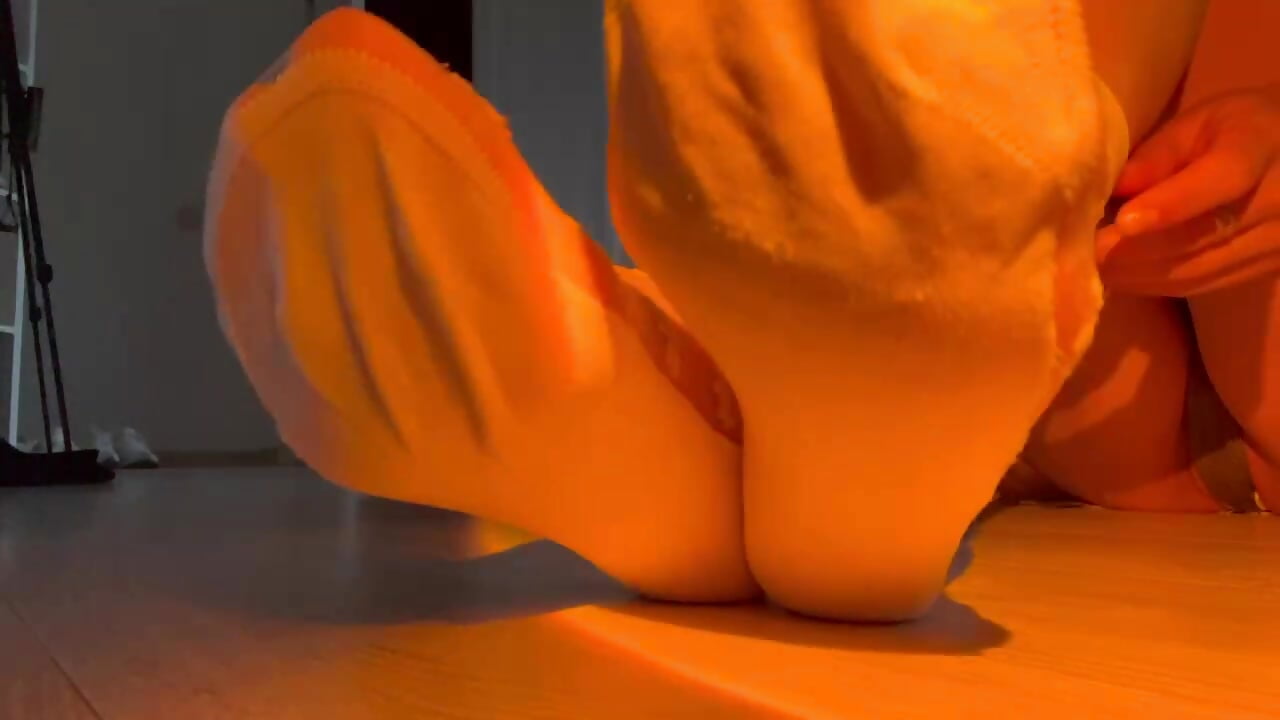 foot - vidéo du modèle de showcams everybody_loves_pussy