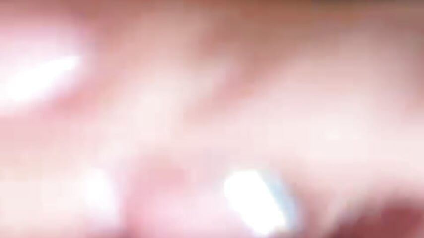 look how my delicious tits walk all over your face darling - video oleh wandaxs69 kamera model