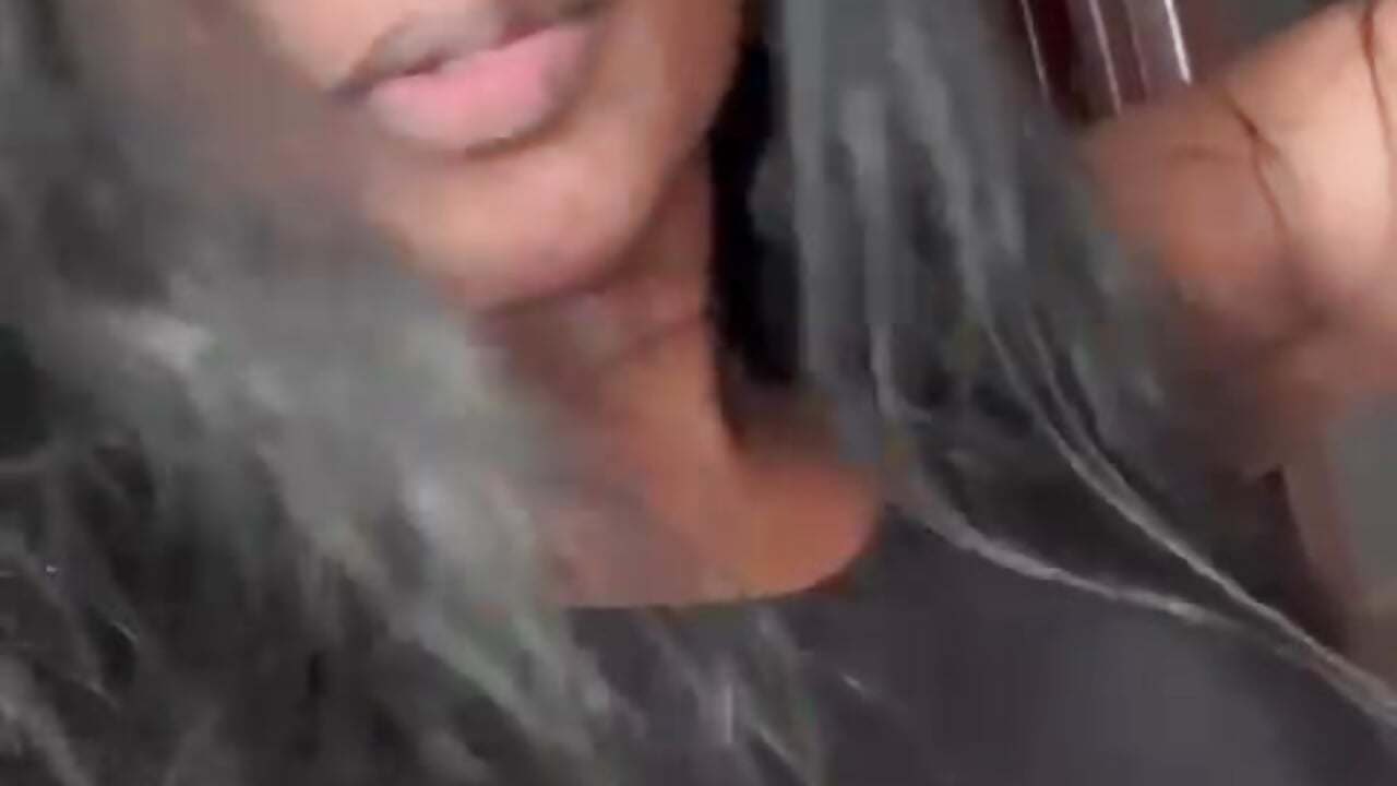 VID-20230504-WA0003－カメラキャストのkandysexxyyの動画