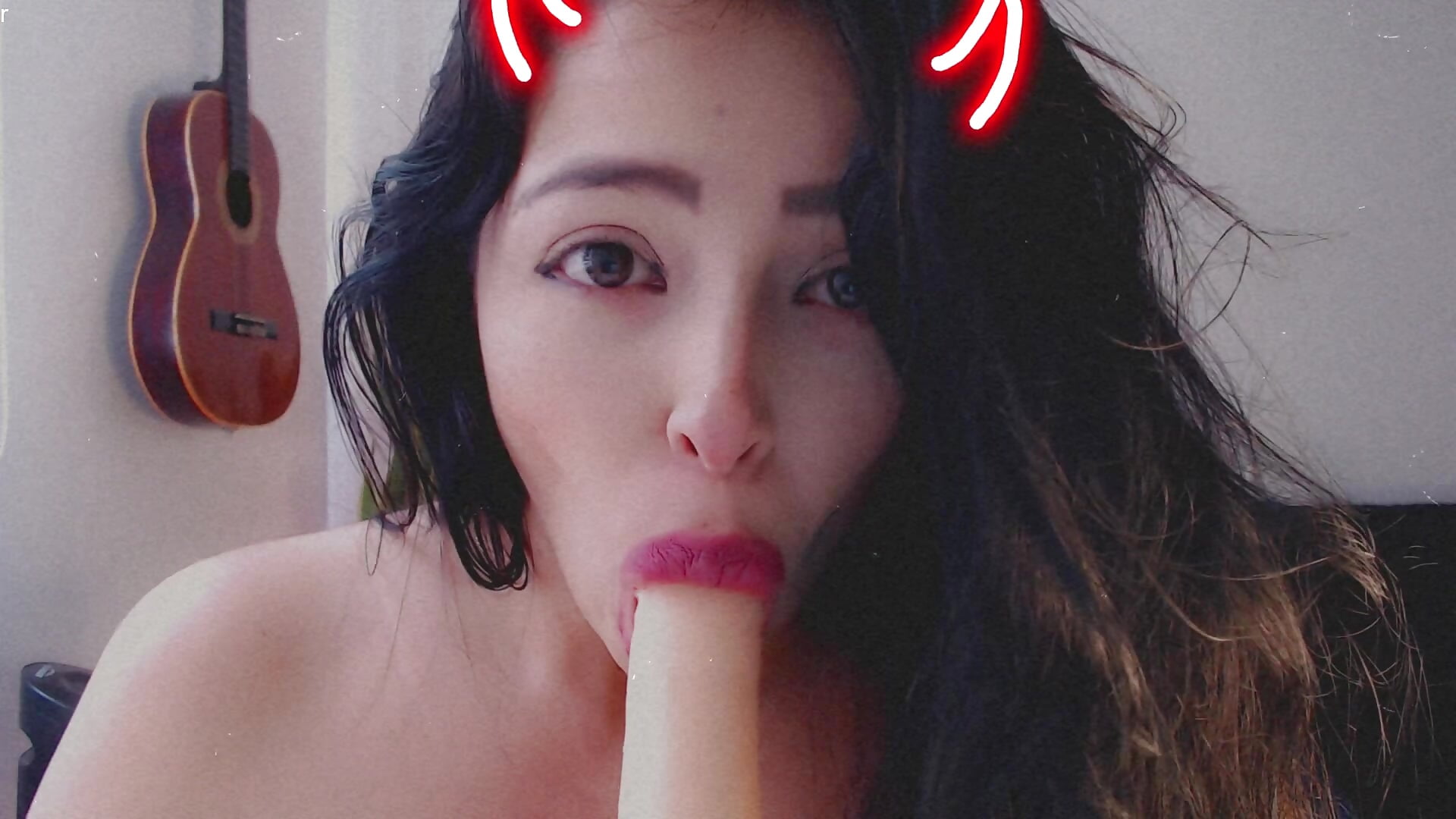 2023-10-26 11-31-10 - video by Aleska__Bell cam model