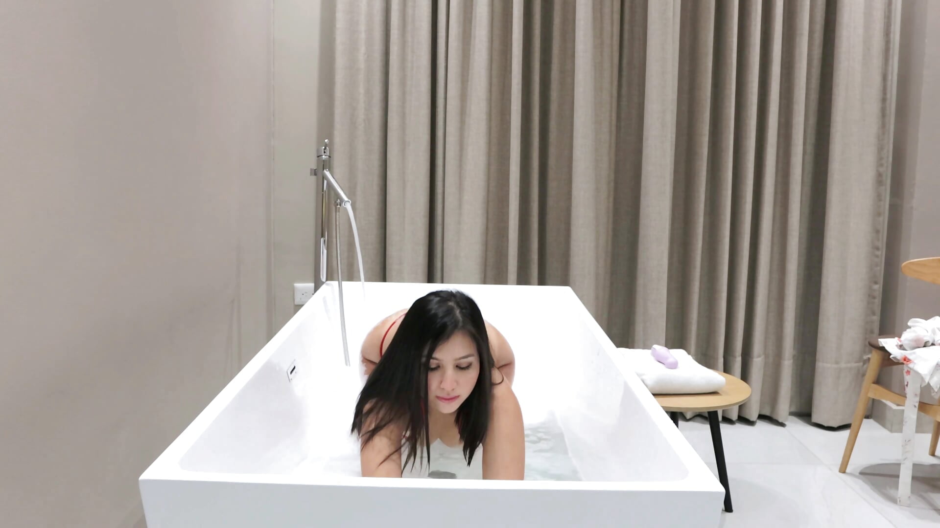 Sexy bath time - vídeo de Steph_F modelo de câmara