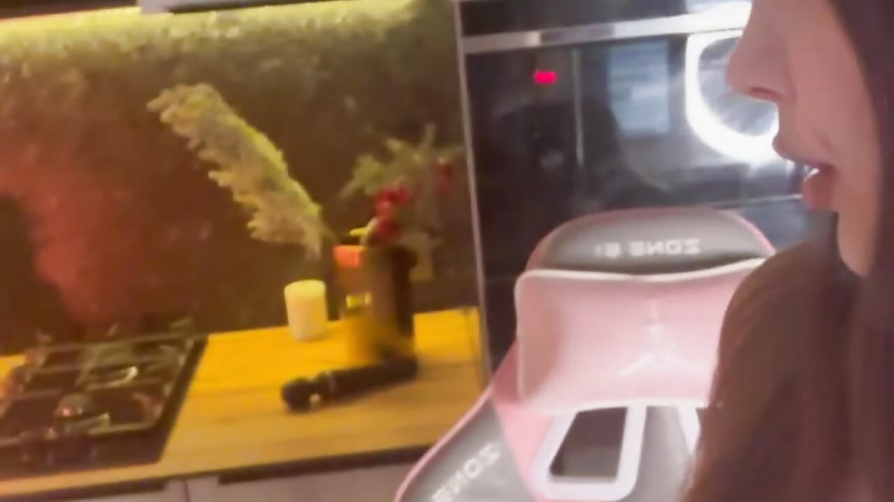 :) merry Christmas ! - video by thelissawayne cam model