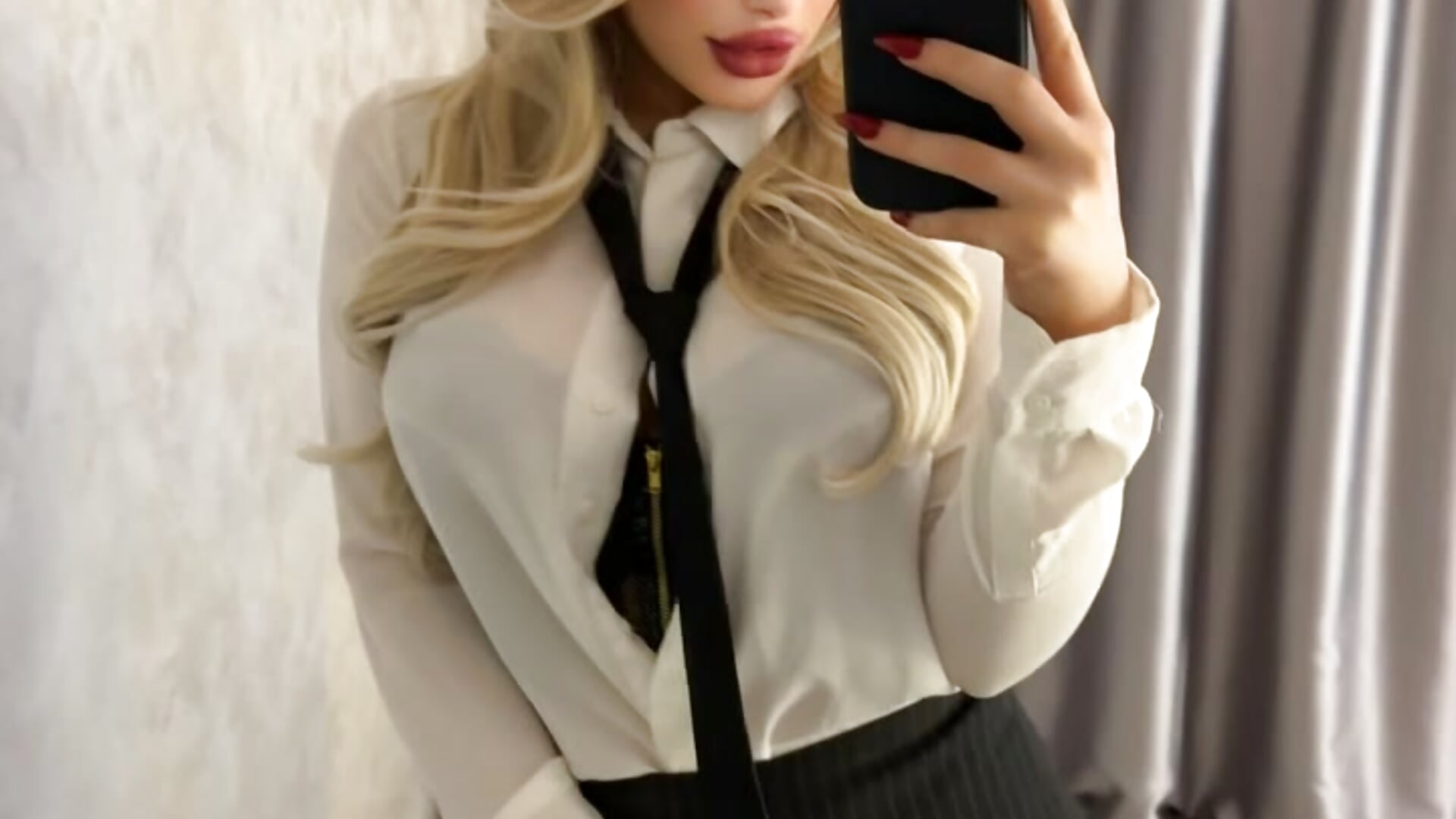 🔥 - vídeo de blonde_anna modelo de câmara