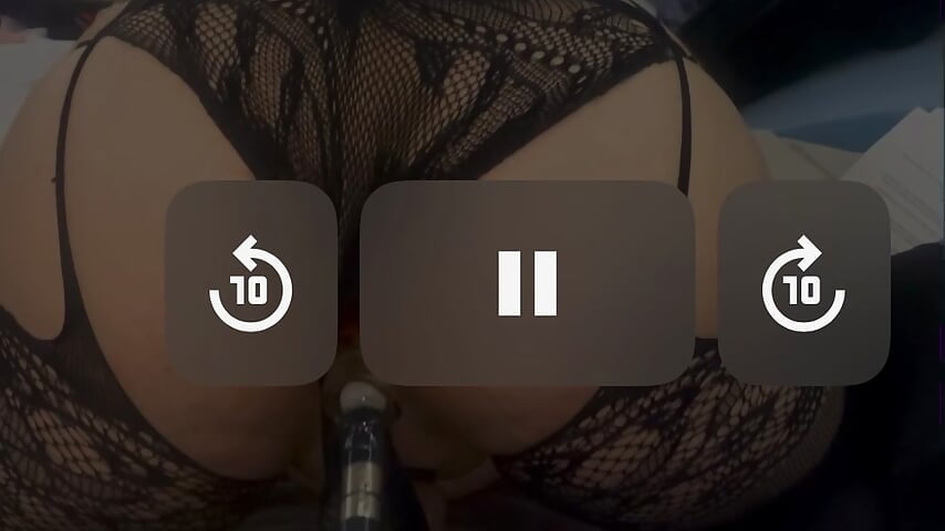 Cd anal and blowing clouds - video by Juantabigcock@xh cam model