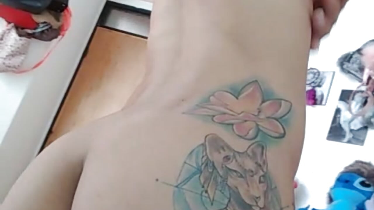 about me - vídeo de Lawrncesofiets modelo de câmara