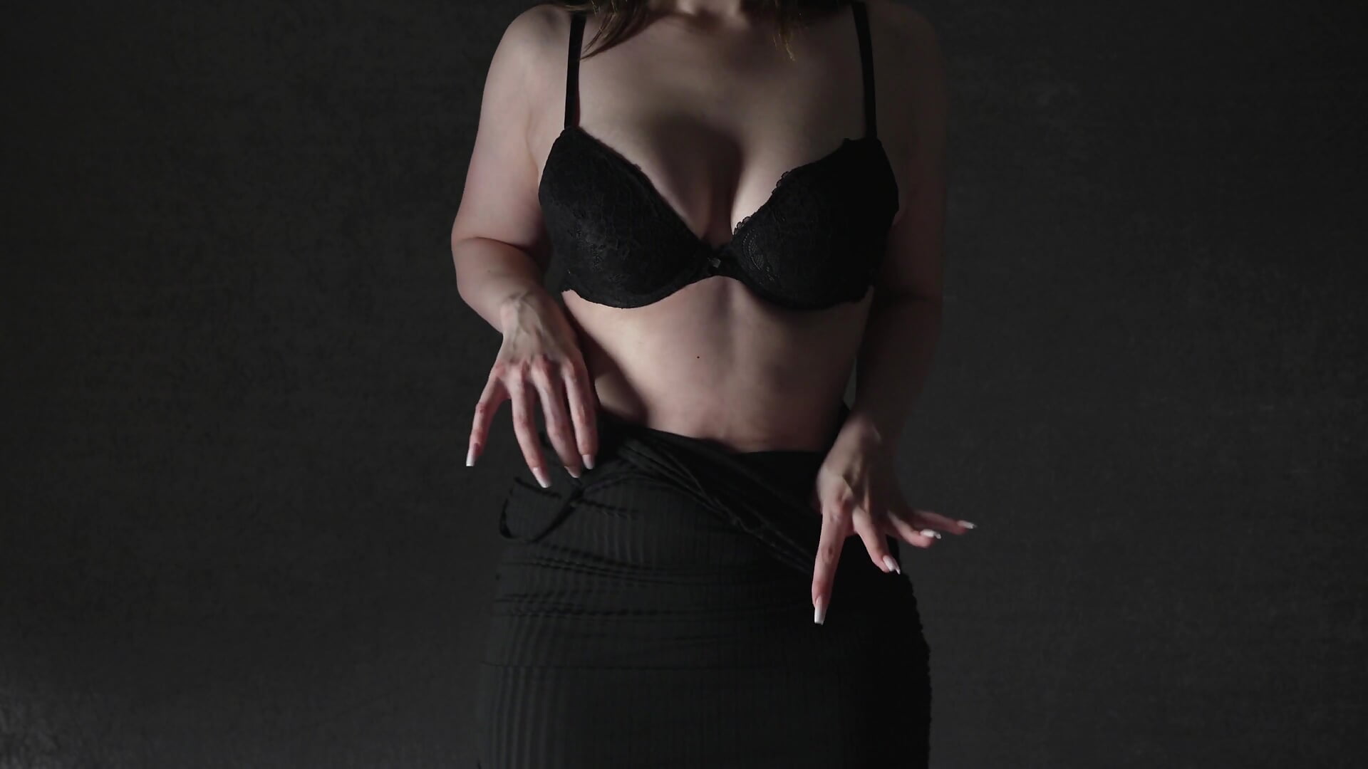 Solo Expierience - ich zieh mich langsam aus für Dich!!! - Video von Alina_Lamour Cam-Model