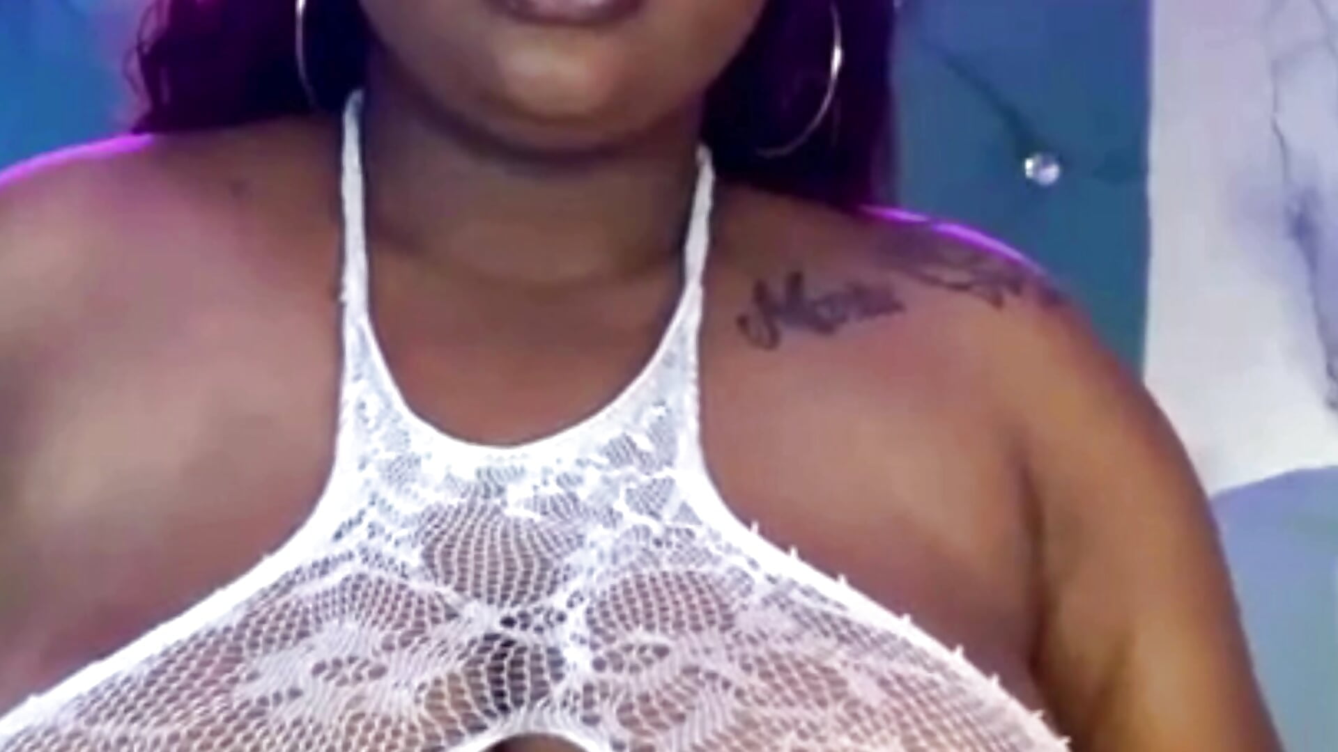 Do you like what you see? - video by angelGgold cam model