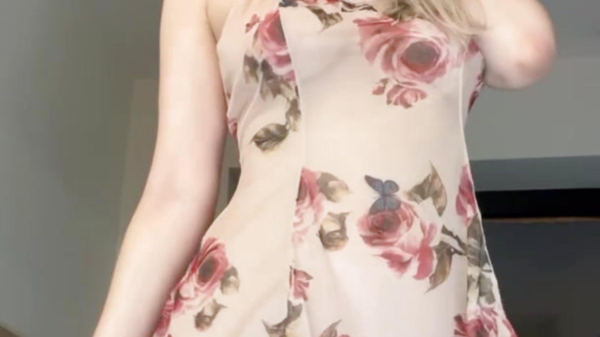 I came to you without panties - video by AnikaBest cam model