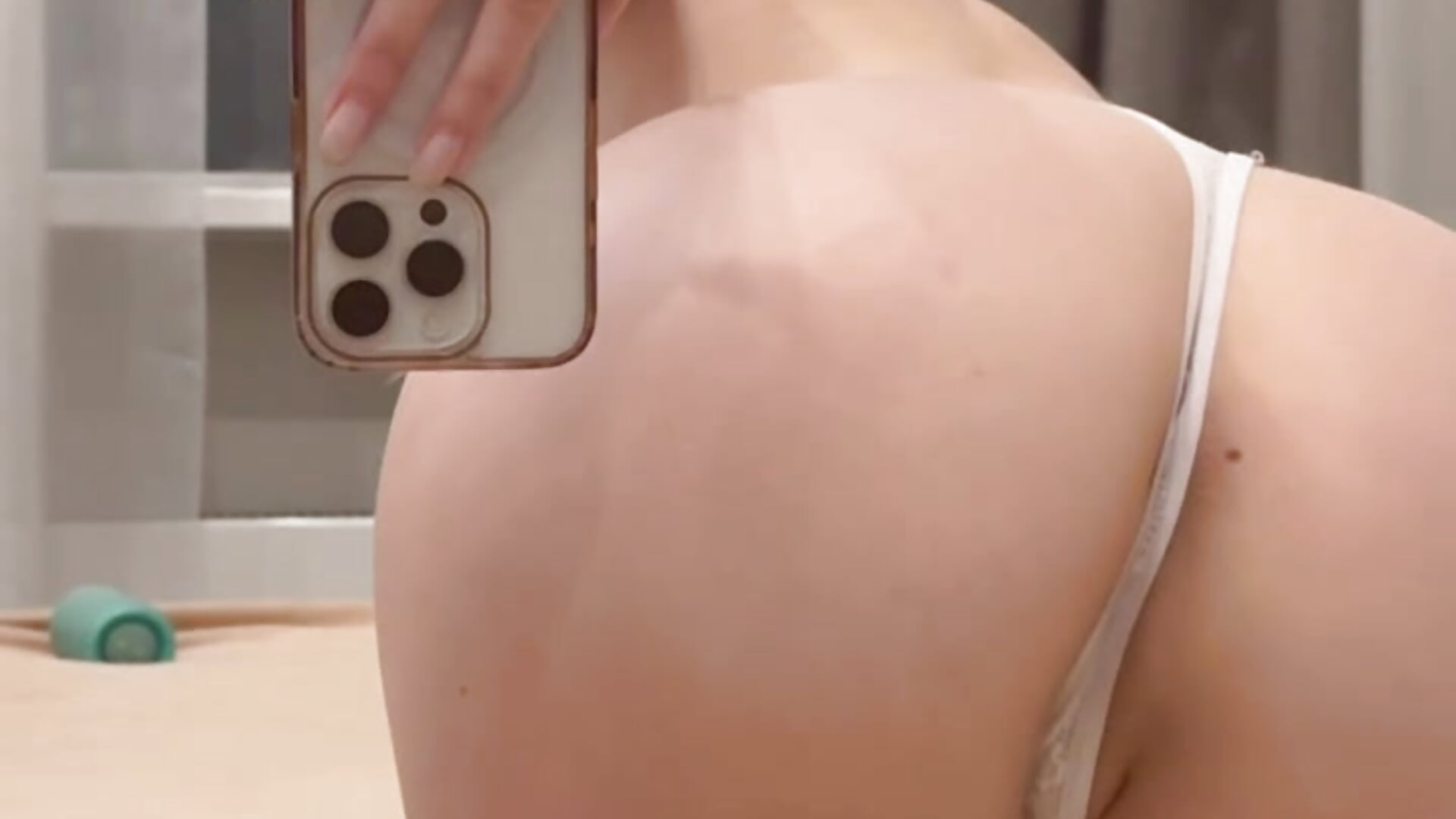 Fuck me in this position. - AnikaBest 캠 모델의 동영상