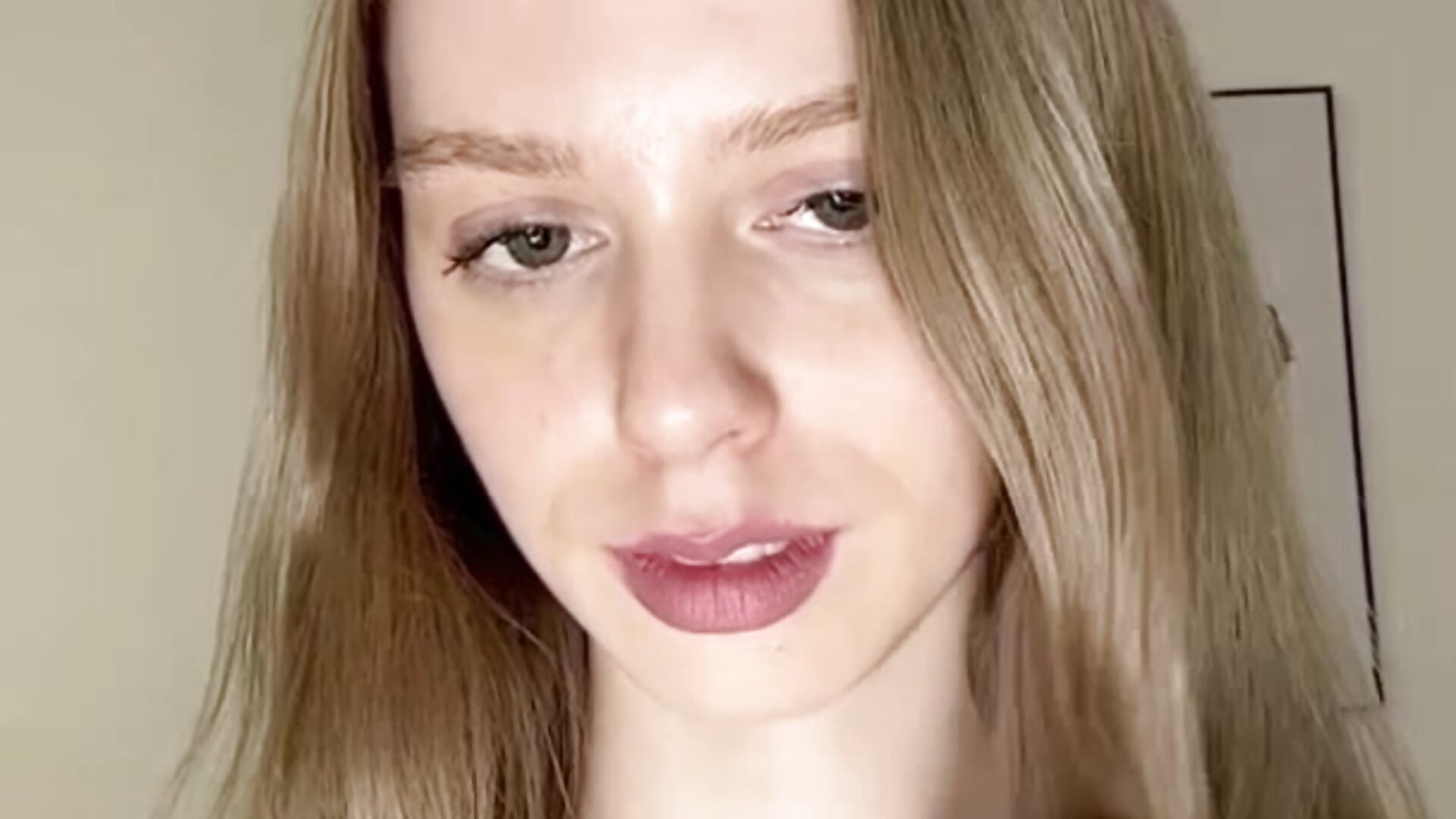 I flashed my boobs for you - video by AnikaBest cam model