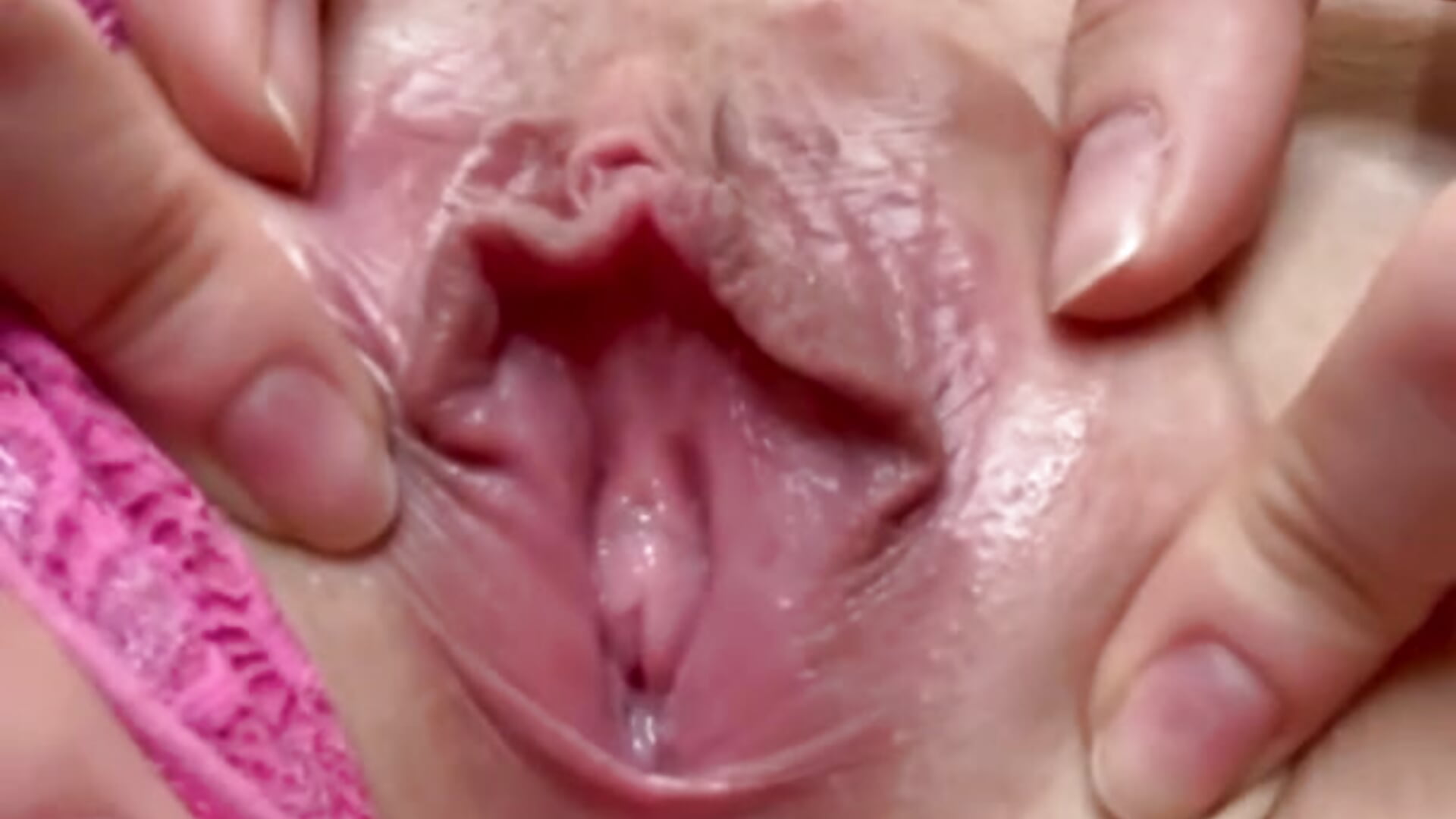 You watch from below closely as I open my pussy for you - AnikaBest 캠 모델의 동영상