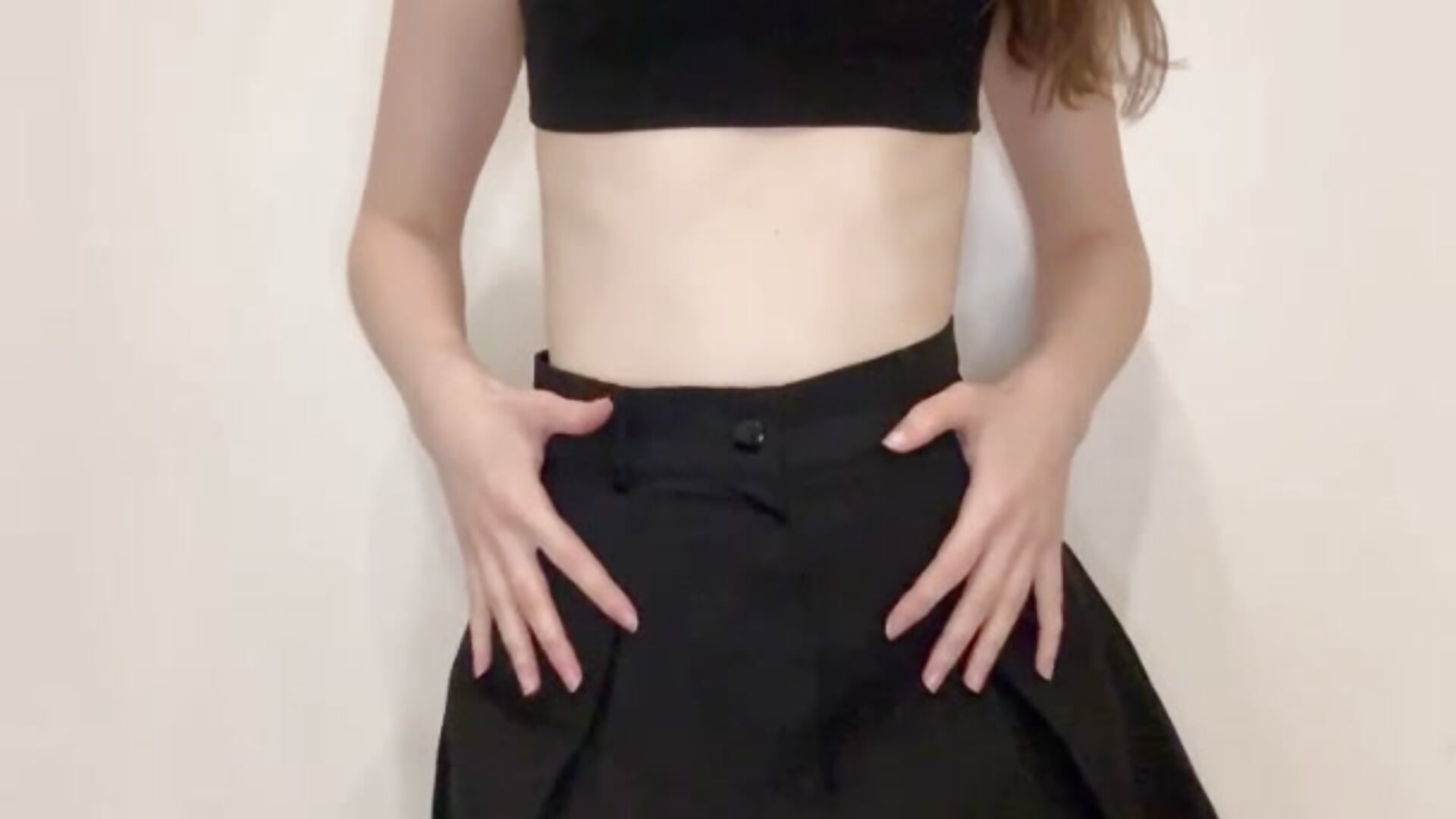 Follow me so you don’t miss my shows - video by AnikaBest cam model