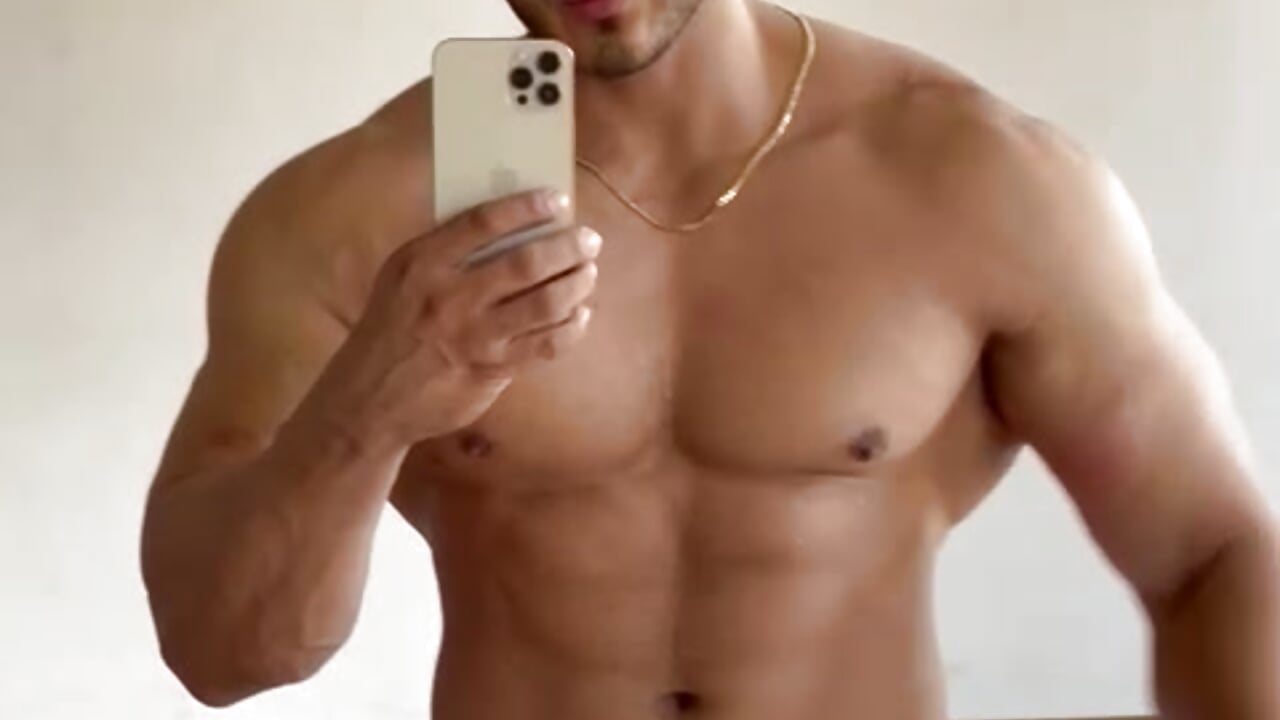 WhatsApp Video 2022-06-28 at 12,03,39 AM - eros-steel主播的视频