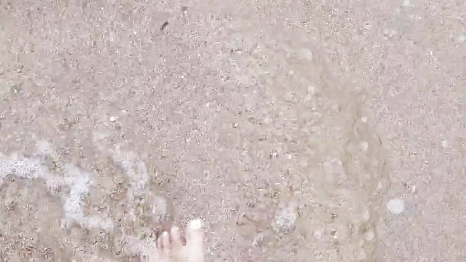 my feet on the sea - video by Anna_Nights cam model