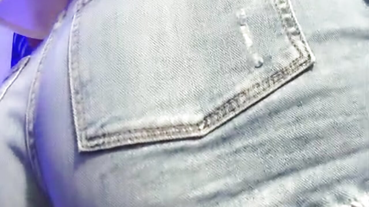 💋 - video by charrlote_love cam model