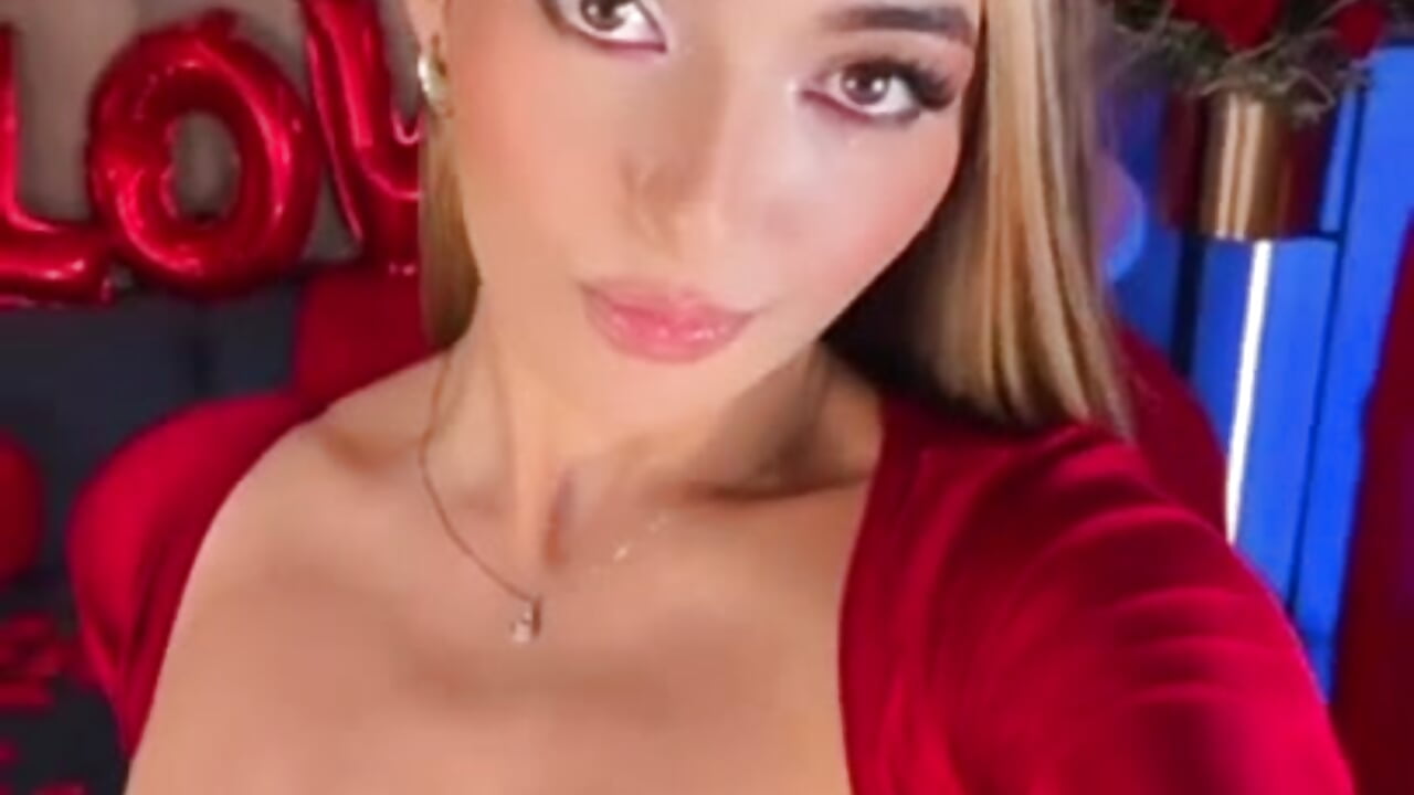 A nice red - Video von MelissaMoore_ Cam-Model