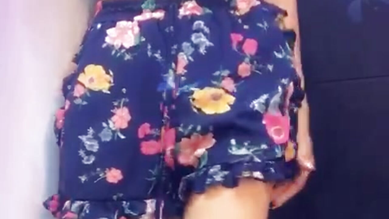 Dance sensuality - video by Leisygirl cam model