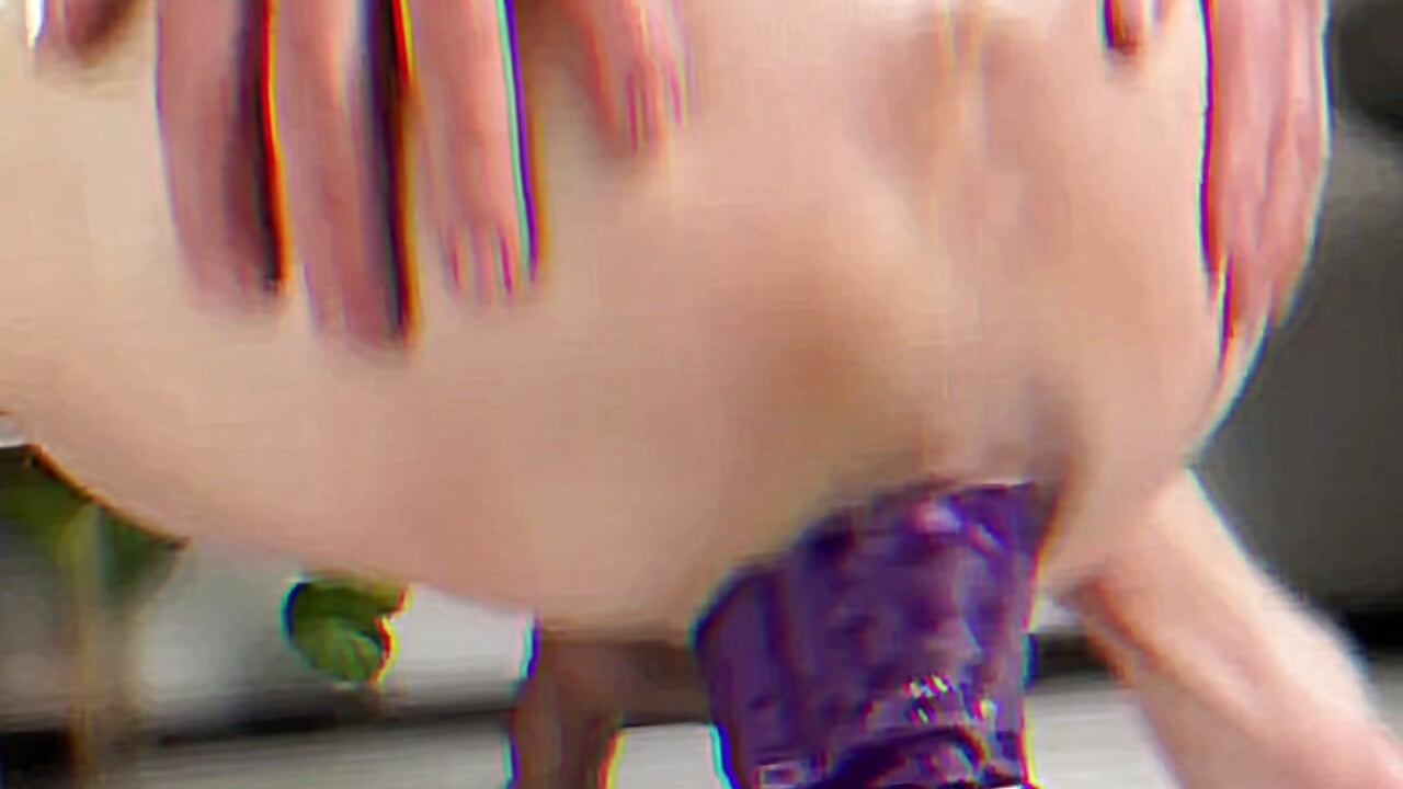 My new TOY 🥹🥰 destoring my hungry hole - video by hungryhole-ff cam model