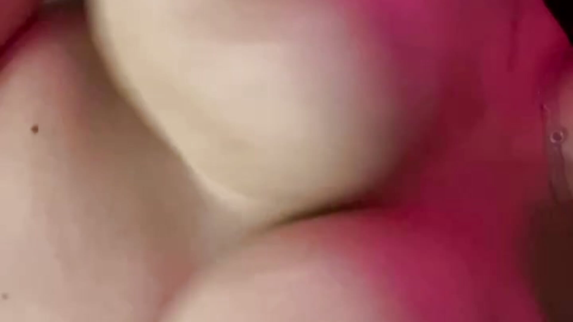 bounce boobs + moaning – video modela na kameri Shame_Less