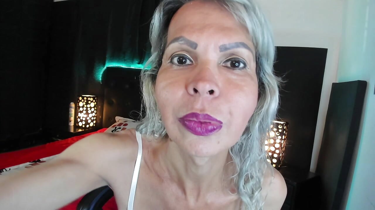 oktoberfest - video by mia_beatles cam model