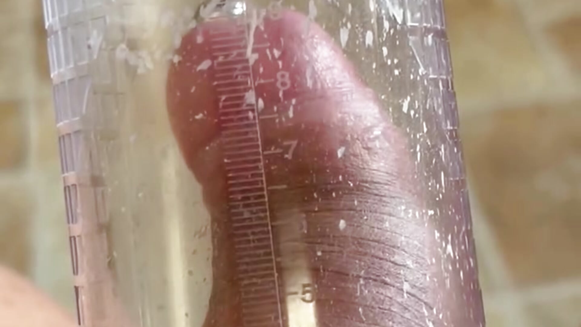 Pump it - video di 6olli9 modella di cam