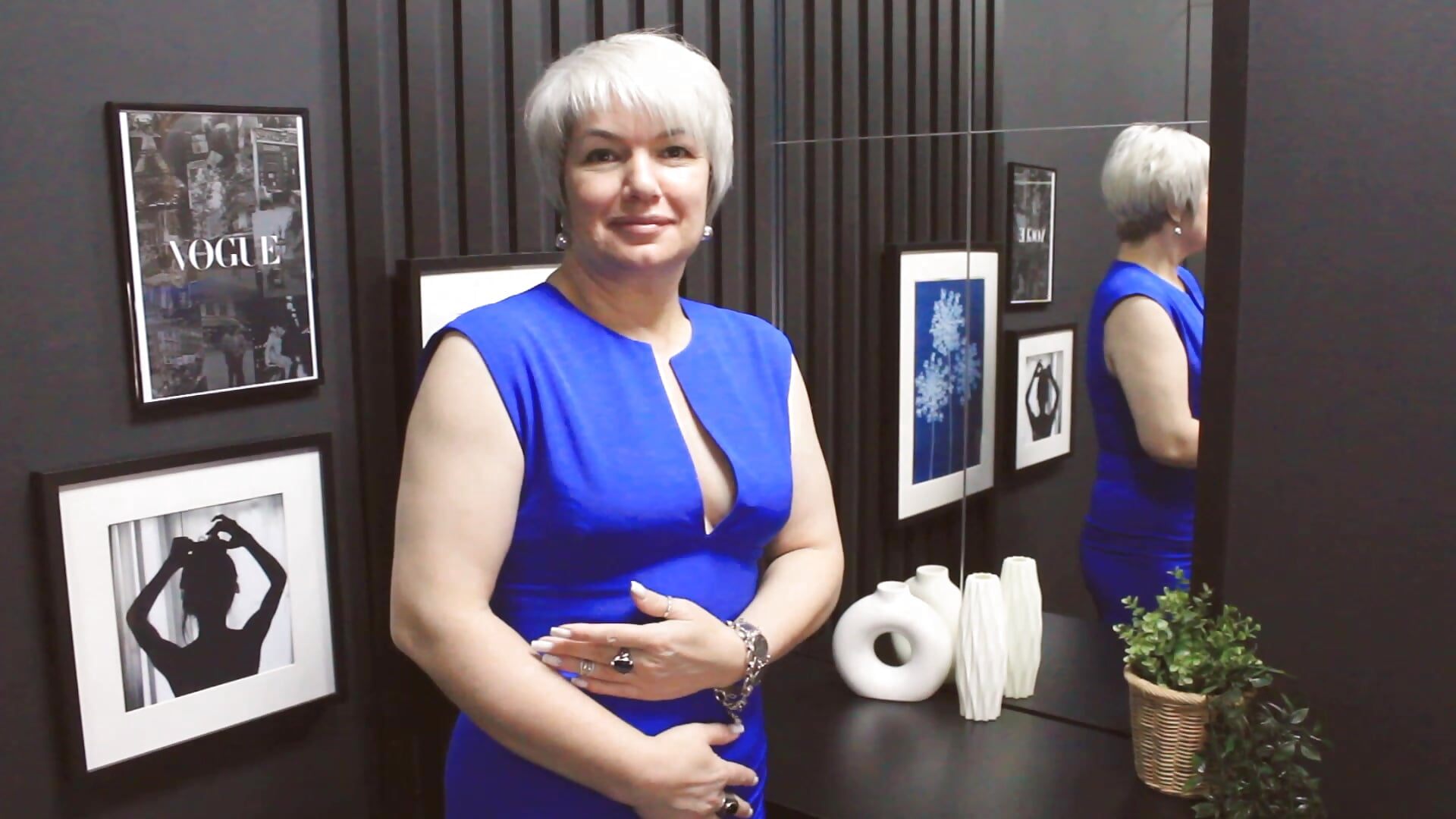 Greetings - video by CarmenSoft cam model