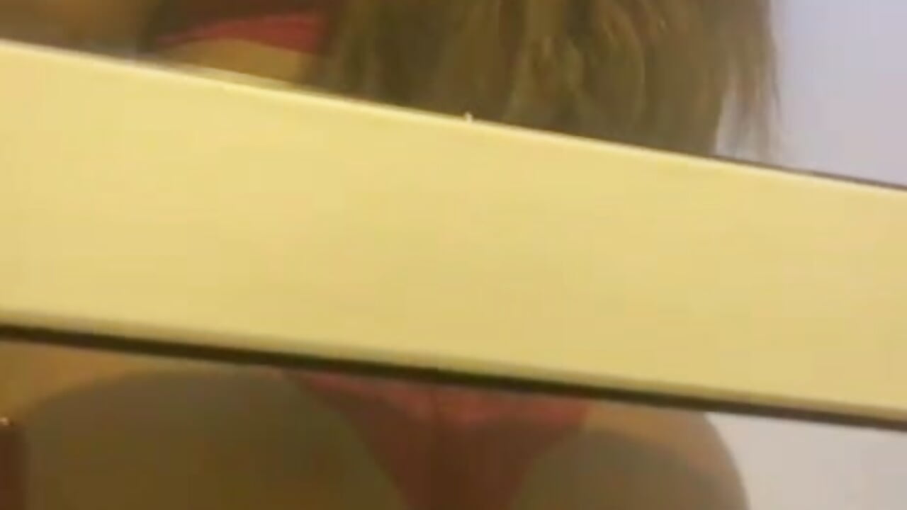 broken ass 🍑 - video by JackyNorris cam model