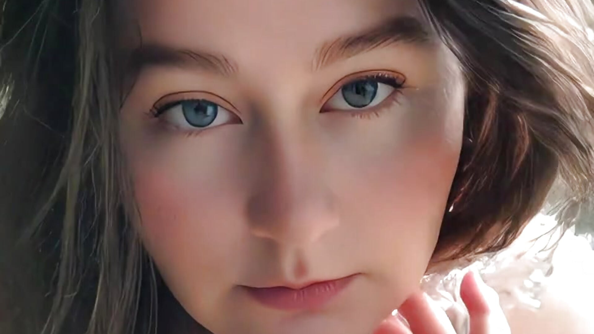 2025-06-11-083237761.mp4 - vidéo du modèle de showcams Iceprincess2bad4u