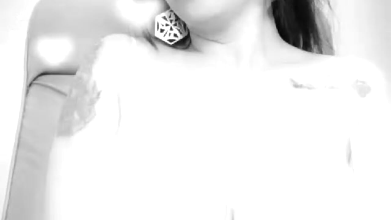 Black and White - Orchid_latin adlı kamera modelinin videosu