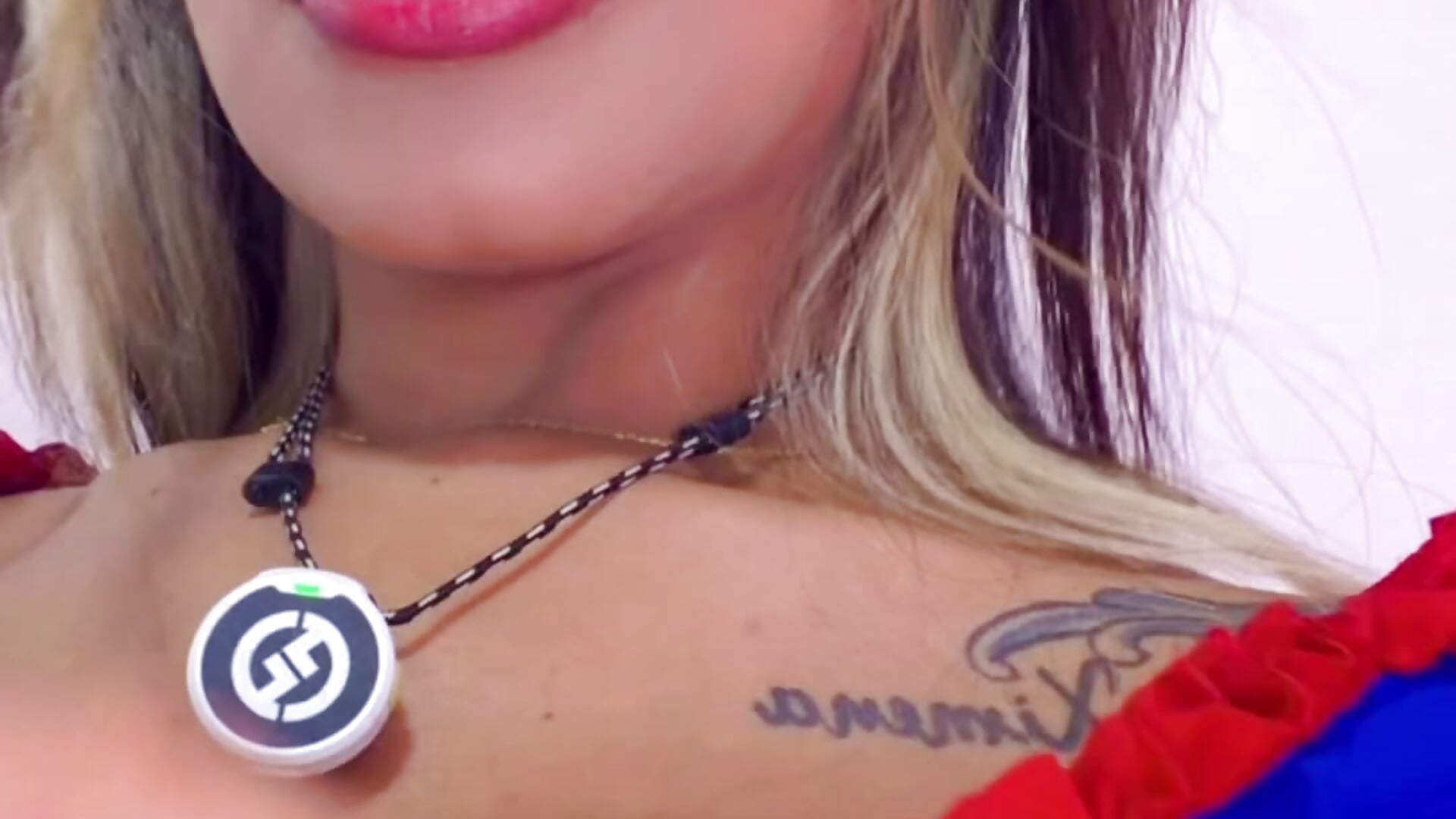 Burbuja hot - vídeo de la modelo de cam mssburbuja