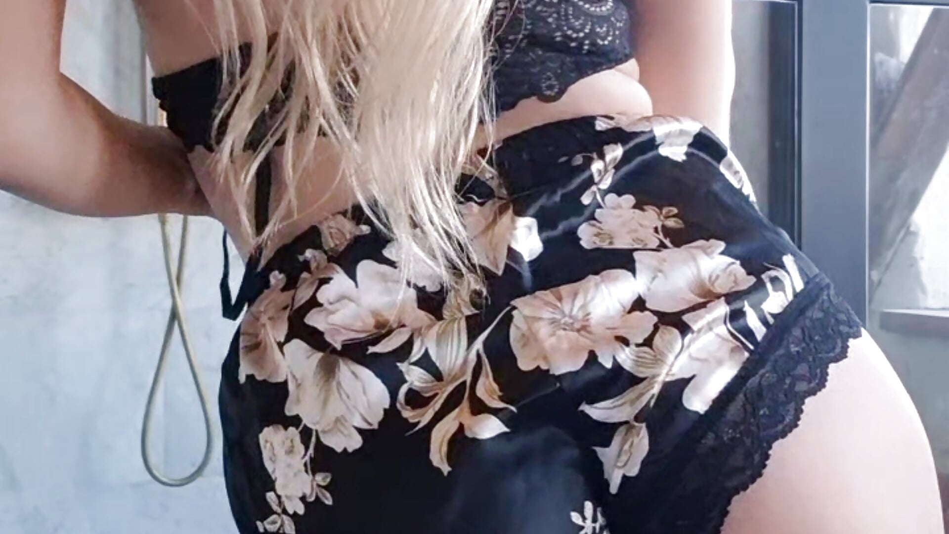 <3 - video by Nova-Lee cam model