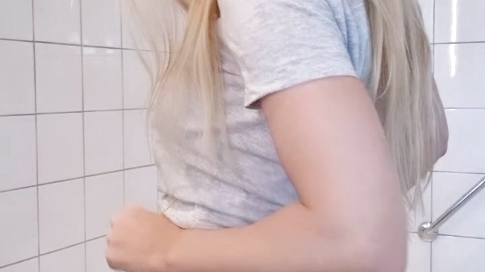 Ass Tease - video by Nova-Lee cam model