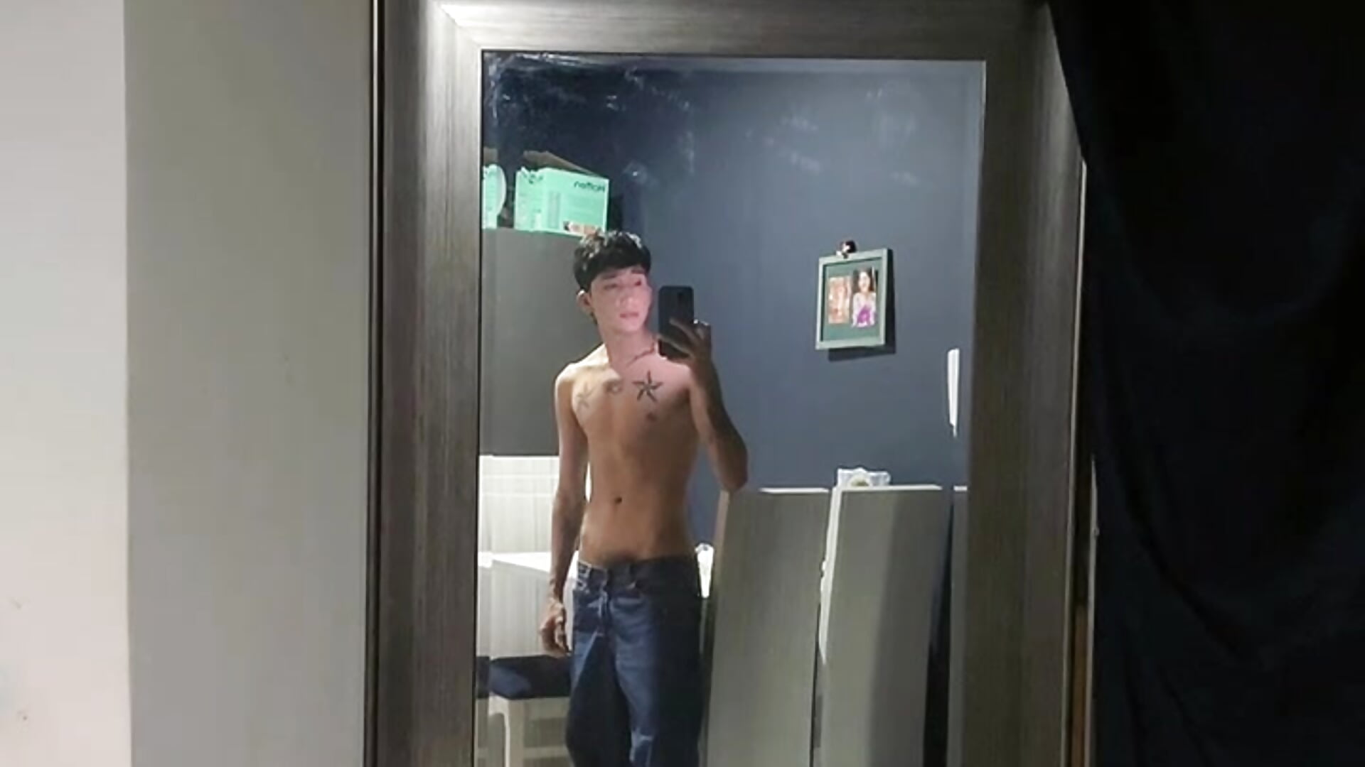 My body - video by tom_Howard cam model