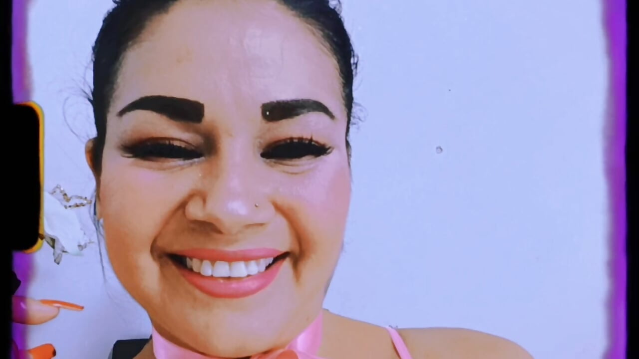 My beautiful smile to brighten your day - video by RUBII-ADAMS cam model