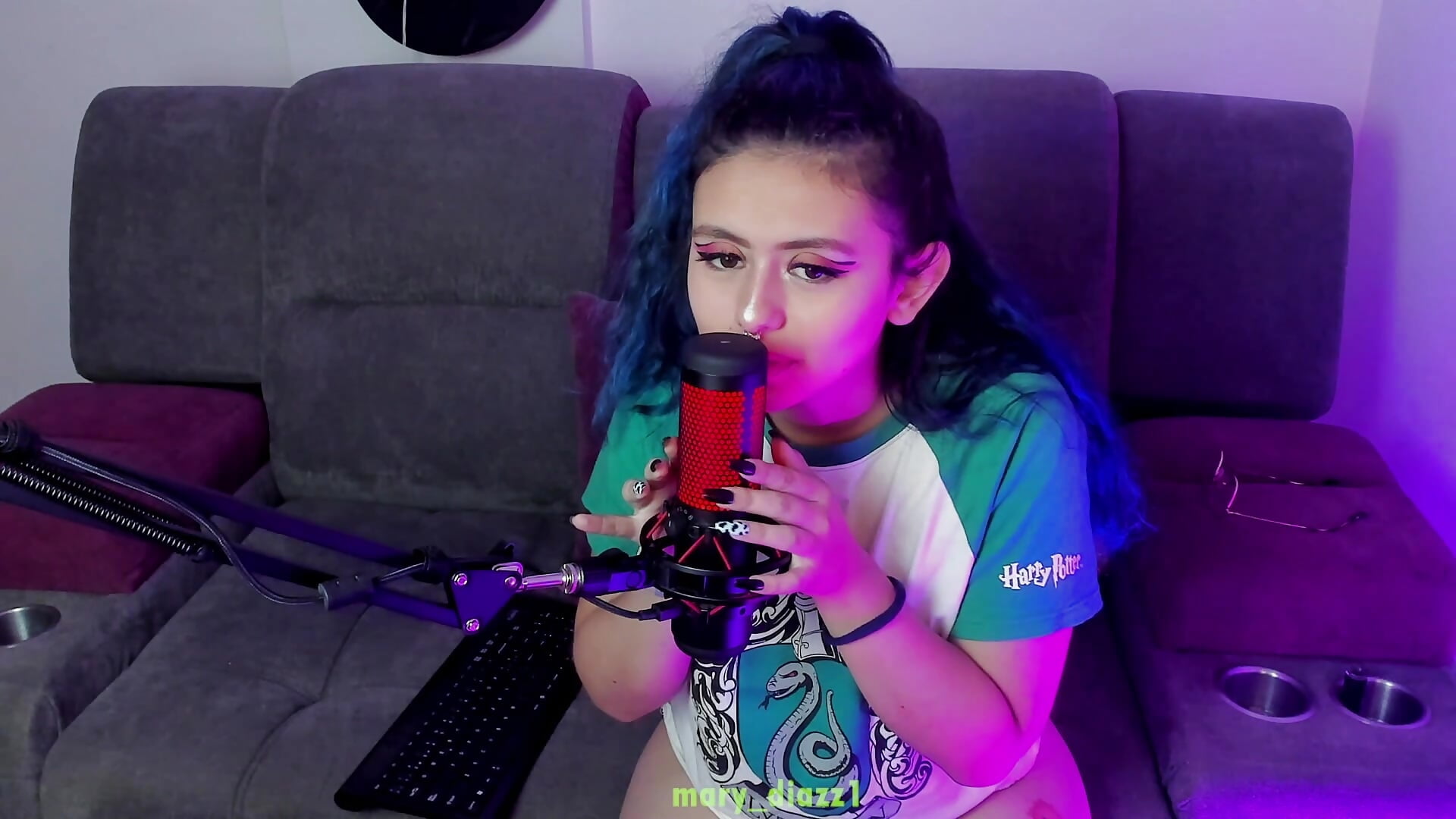 ASMR - video by mary_diaz1 cam model