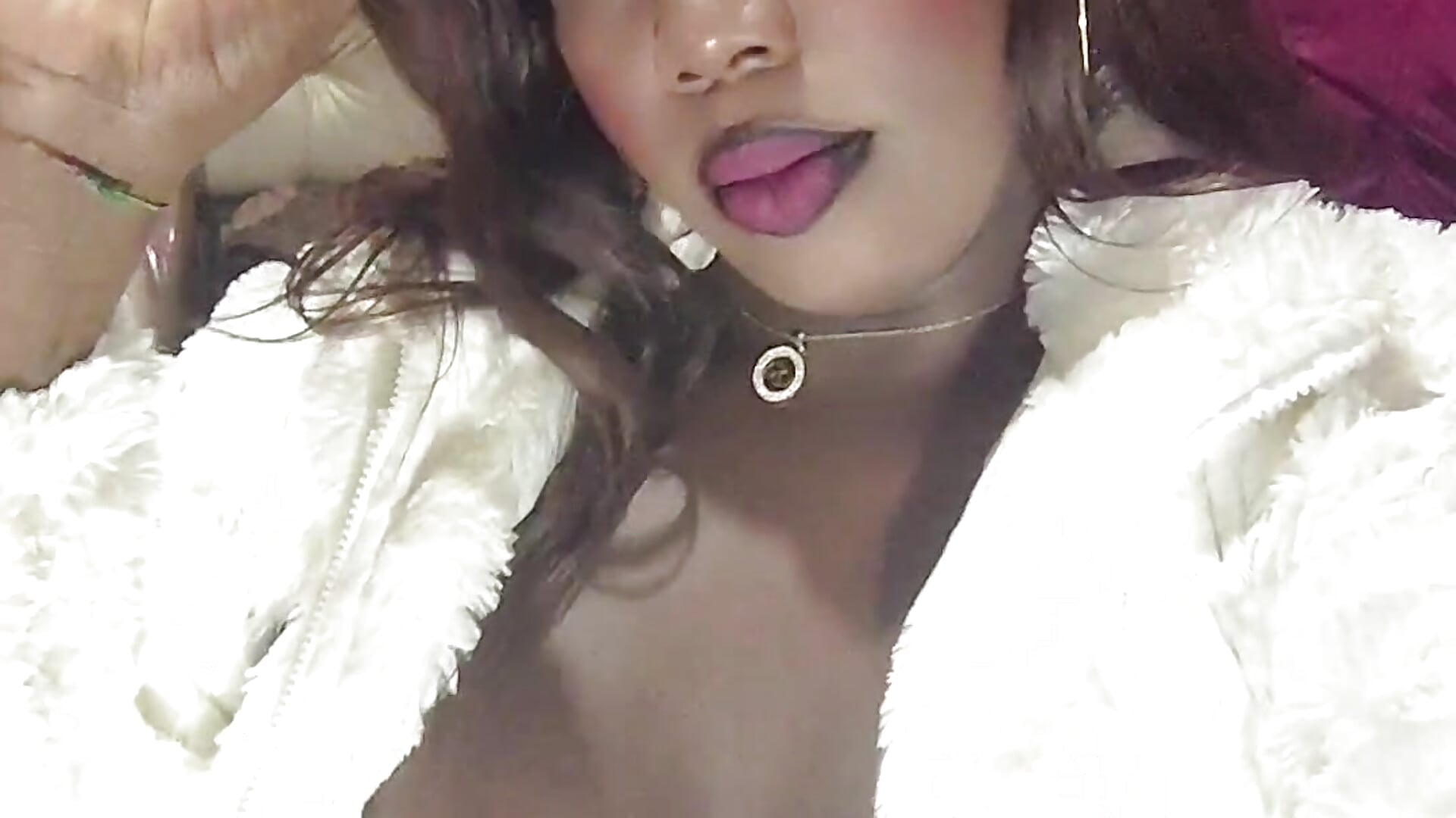 Happy New Year and a year full of blessings - video by CatrinaGill cam model