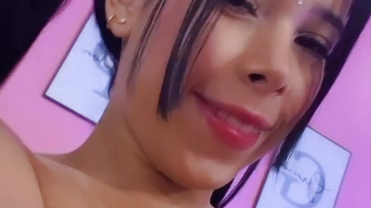 I Wanna play with your dick !! - vídeo de sexysistter