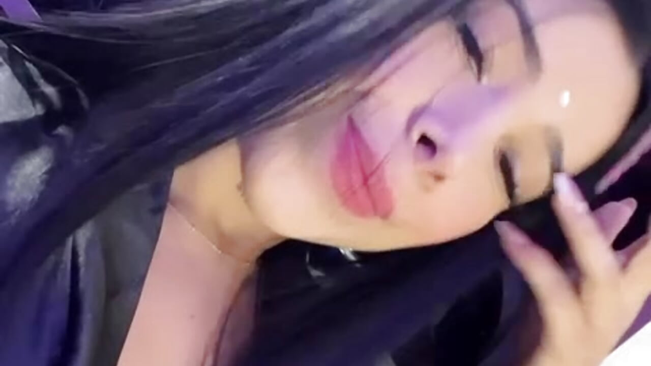 I want to be your savage and sweet princess 💋🔥 - vídeo de sexysistter