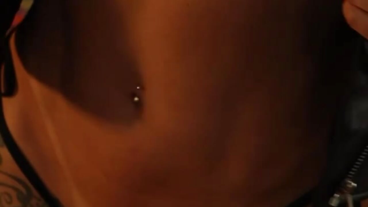 profile-intro-video-1753284453 - video by sexysistter cam model