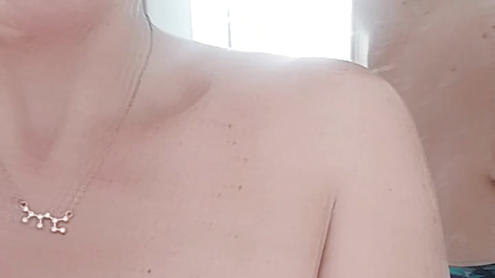 U like my big boobs 😋😋😋 - Video von RebeccaNoble Cam-Model