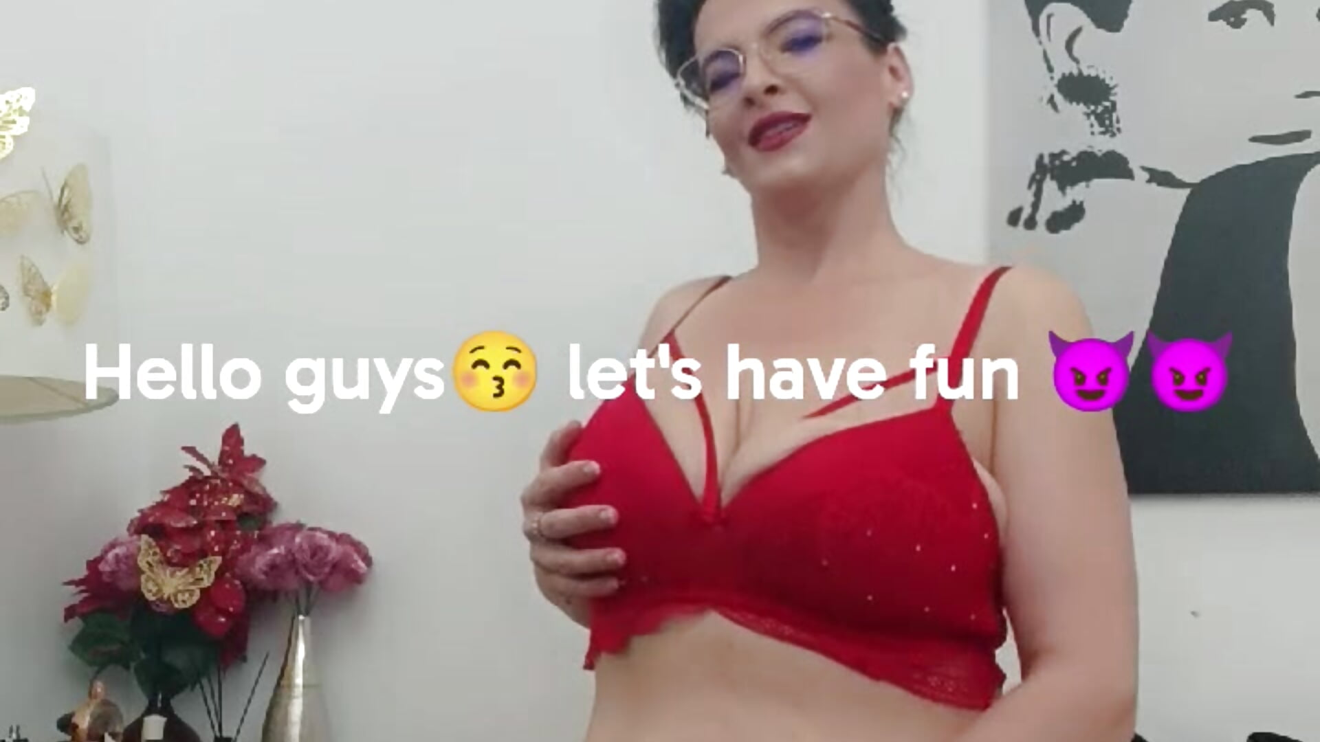 Sexy💋💋 ,hot 🔥 Red underwear💕💕 - vidéo du modèle de showcams RebeccaNoble
