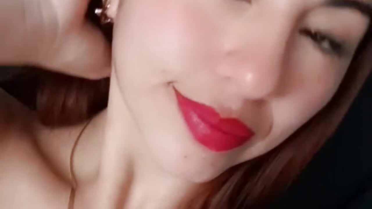 omg!! - video by fisting_anal_69 cam model