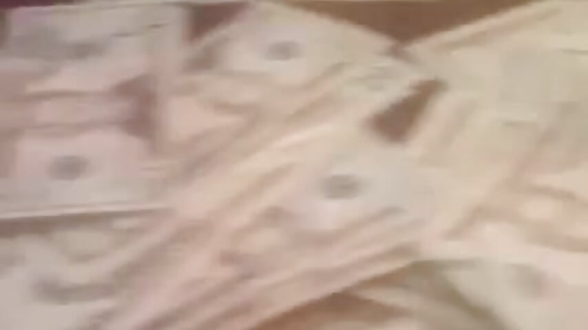 Counting my money after a show - video by Pimpdaddy1000 cam model
