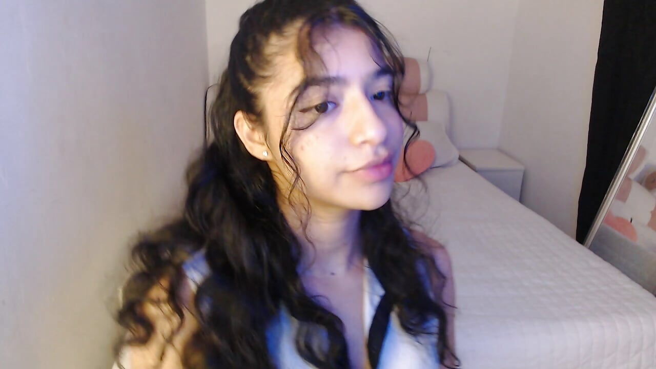 2023 - video by Liz_Galactic cam model