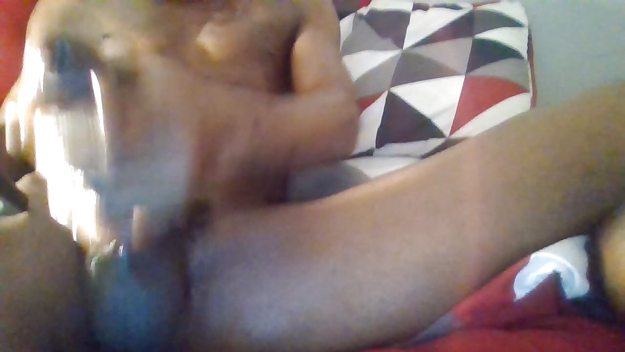 Bustin one early morning - video di Maculine_Stayr modella di cam