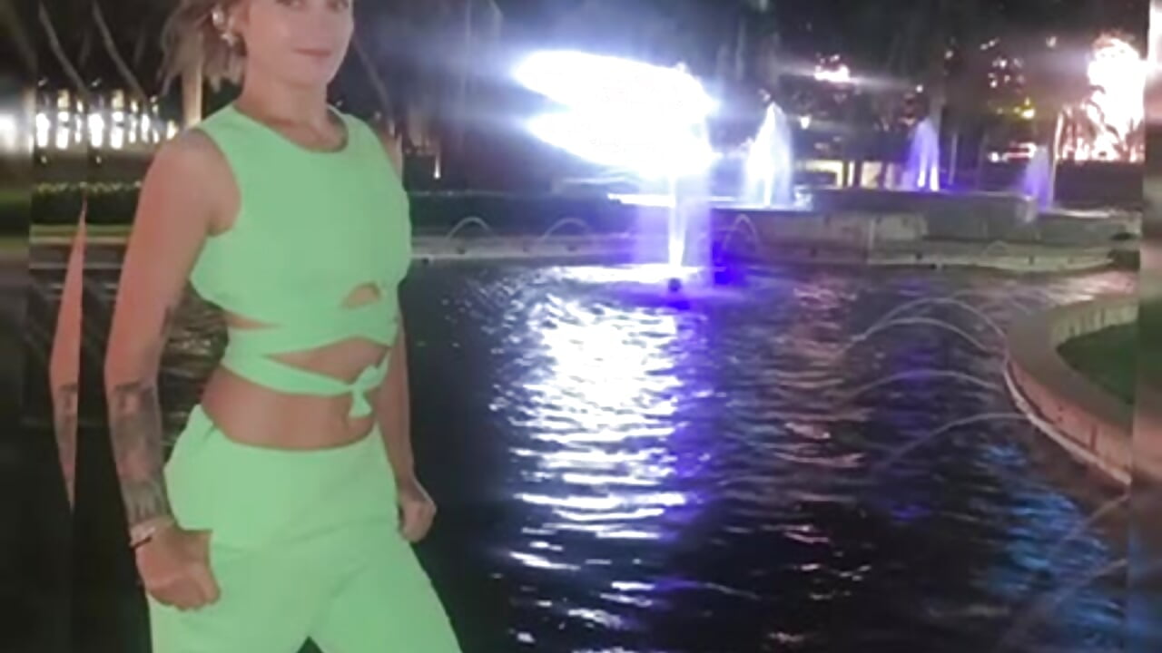 a little of me — filmik izzy_cum, modela(-lki) na kamerkach