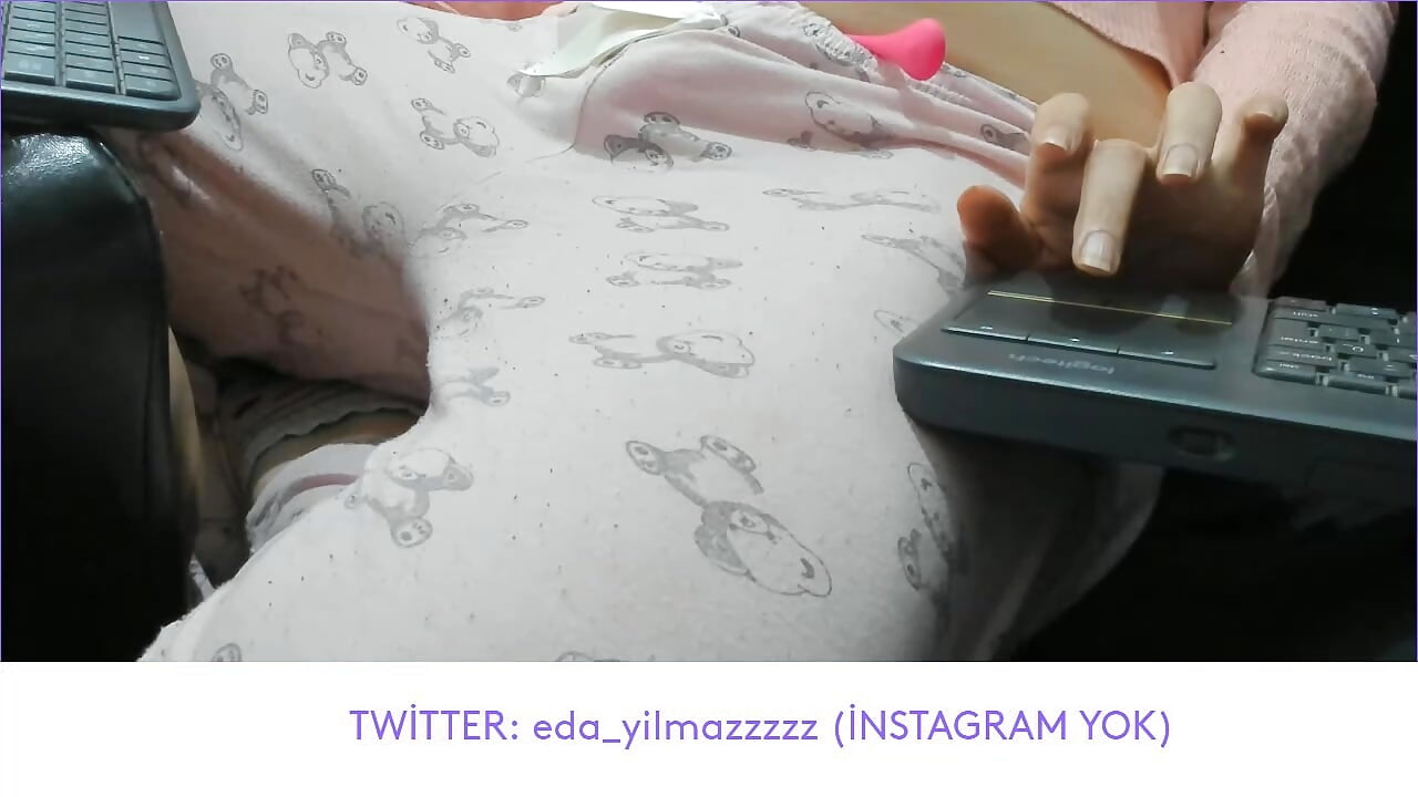 FART-GAZ-WİTH CLOTHES - video by sexy_modelll cam model