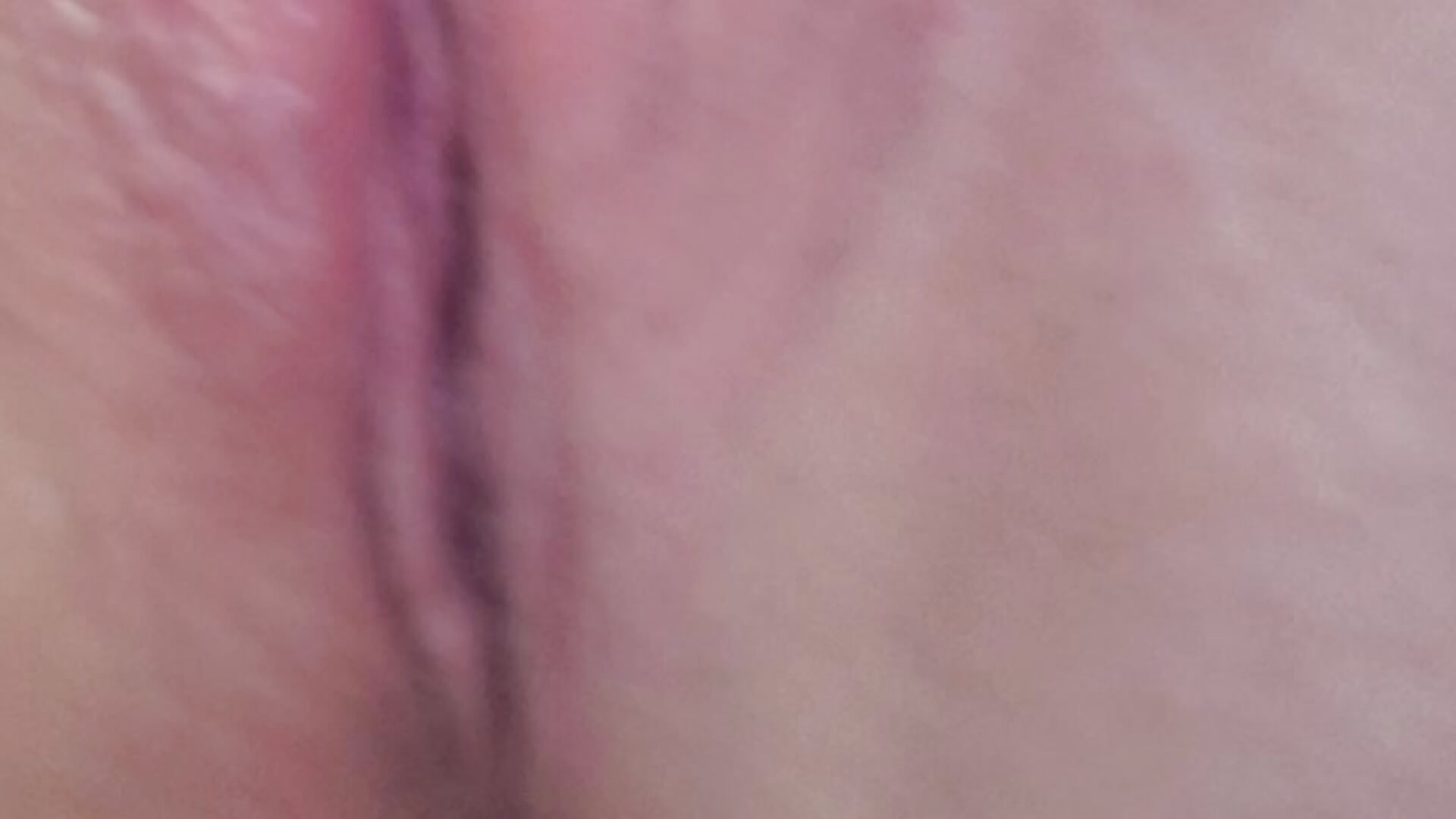 Not much wet pussy 😋 (2) - video av Zuli_Kiska cam model