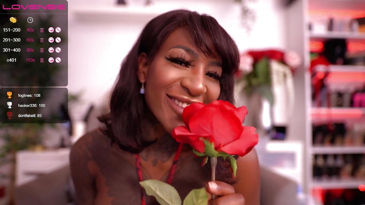 Ready fot Valentine´s Day?? - video by ThehotChocolate cam model