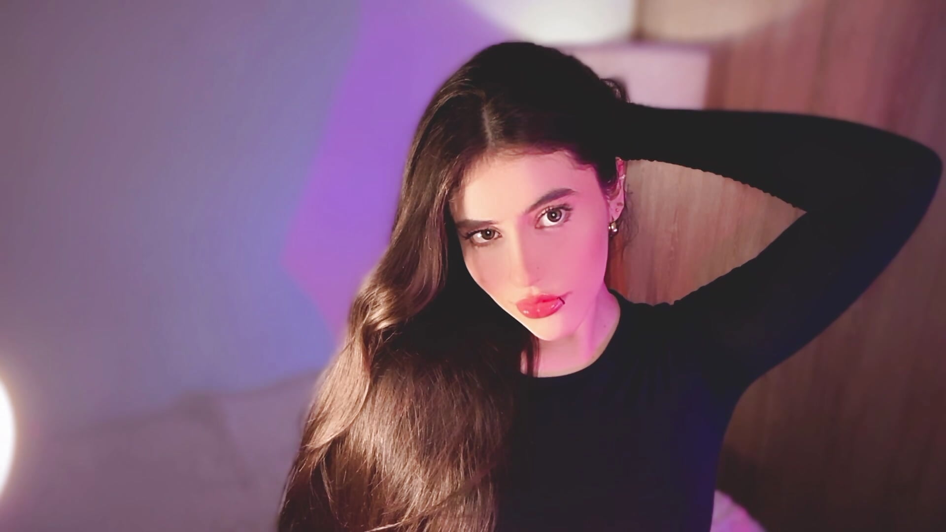 Face card. - video by iriswest_ cam model